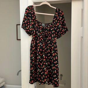 Strawberry print 1X romper. New with tags.